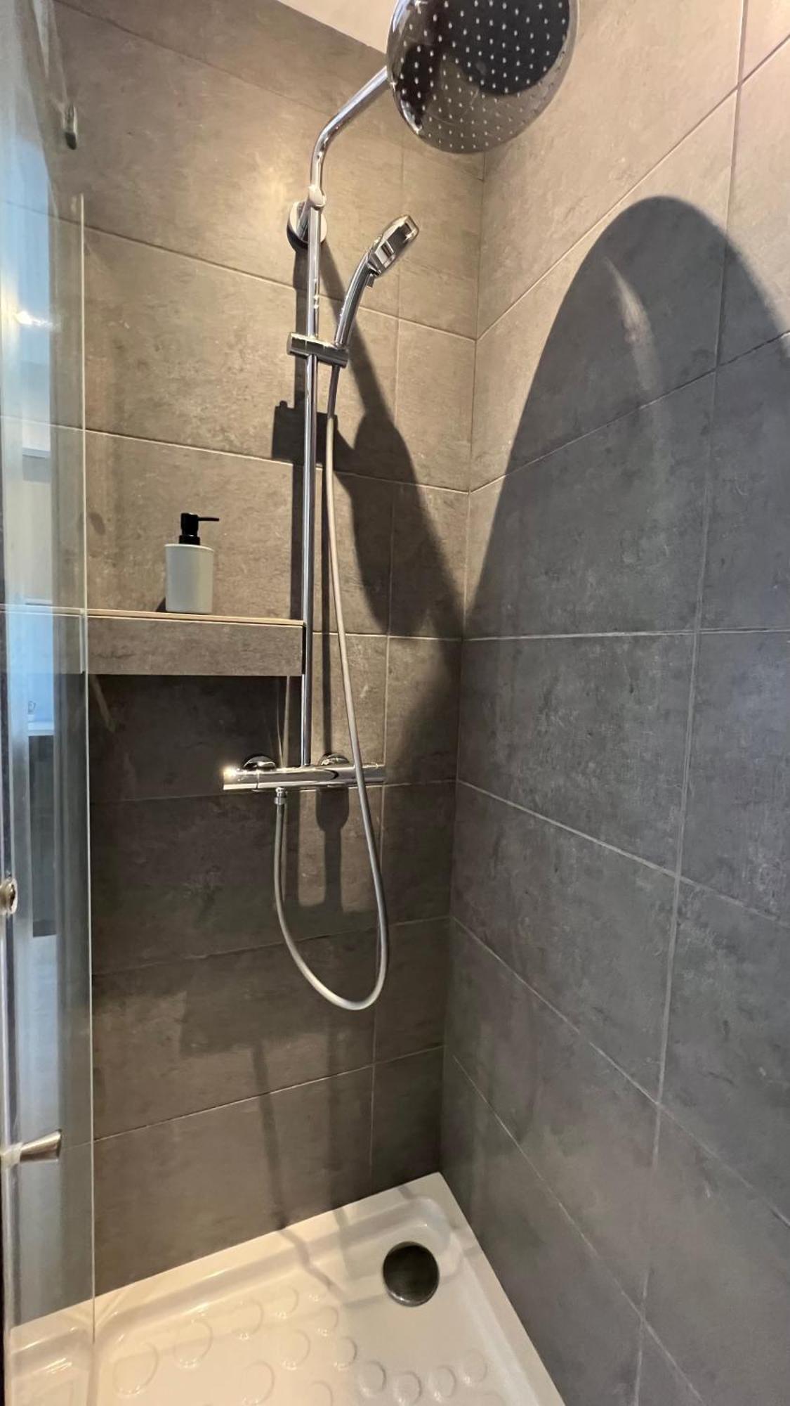 Piscine Partagee Parking Securise Apartment